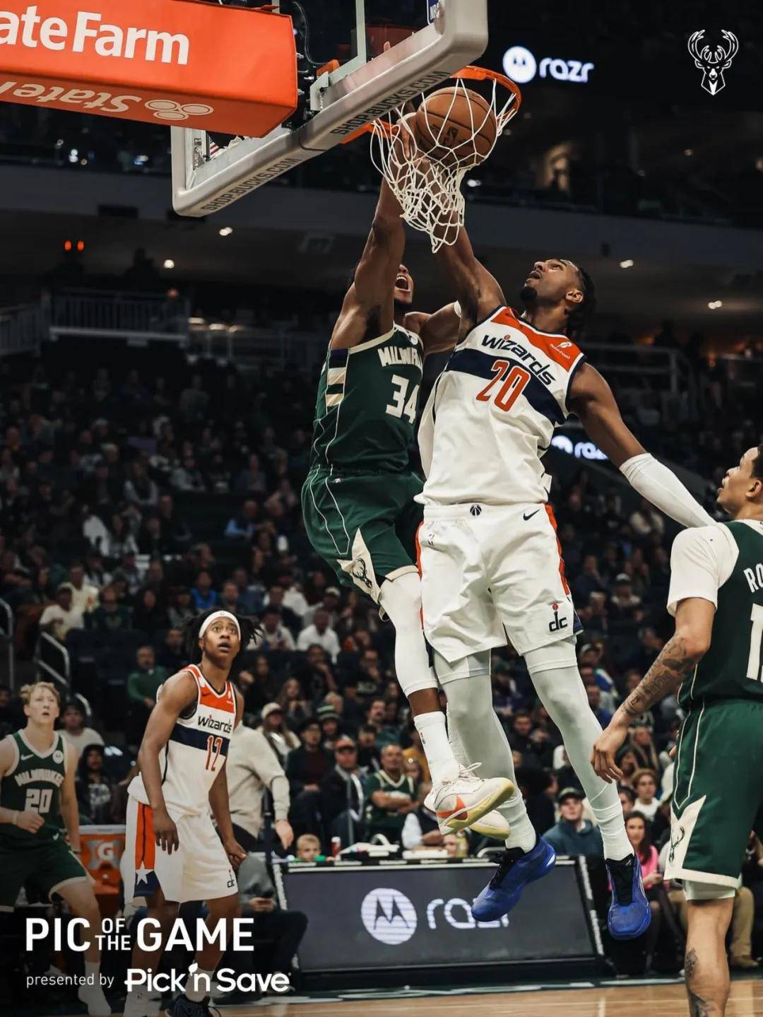 字母哥迎来七赛季出色发挥,SKT观众热烈欢呼!热度持续攀升(brilliant中文翻译) 字母哥迎来七赛季出色发挥,SKT观众热烈欢呼!热度持续攀升(brilliant中文翻译)