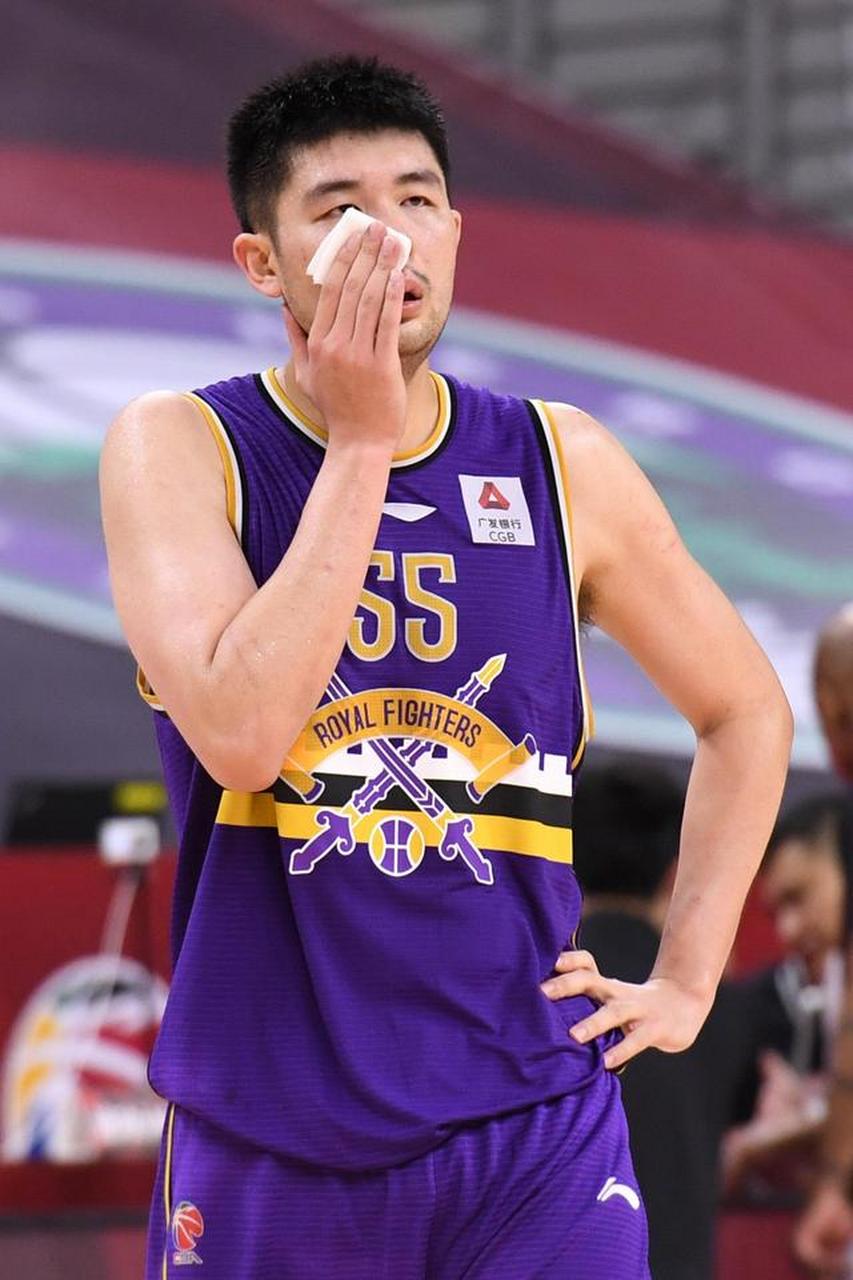 皇家社会迎CBA常规赛关键赛,窗口期单刀错失,悬念犹存,更衣室氛围转暖 皇家社会迎CBA常规赛关键赛,窗口期单刀错失,悬念犹存,更衣室氛围转暖